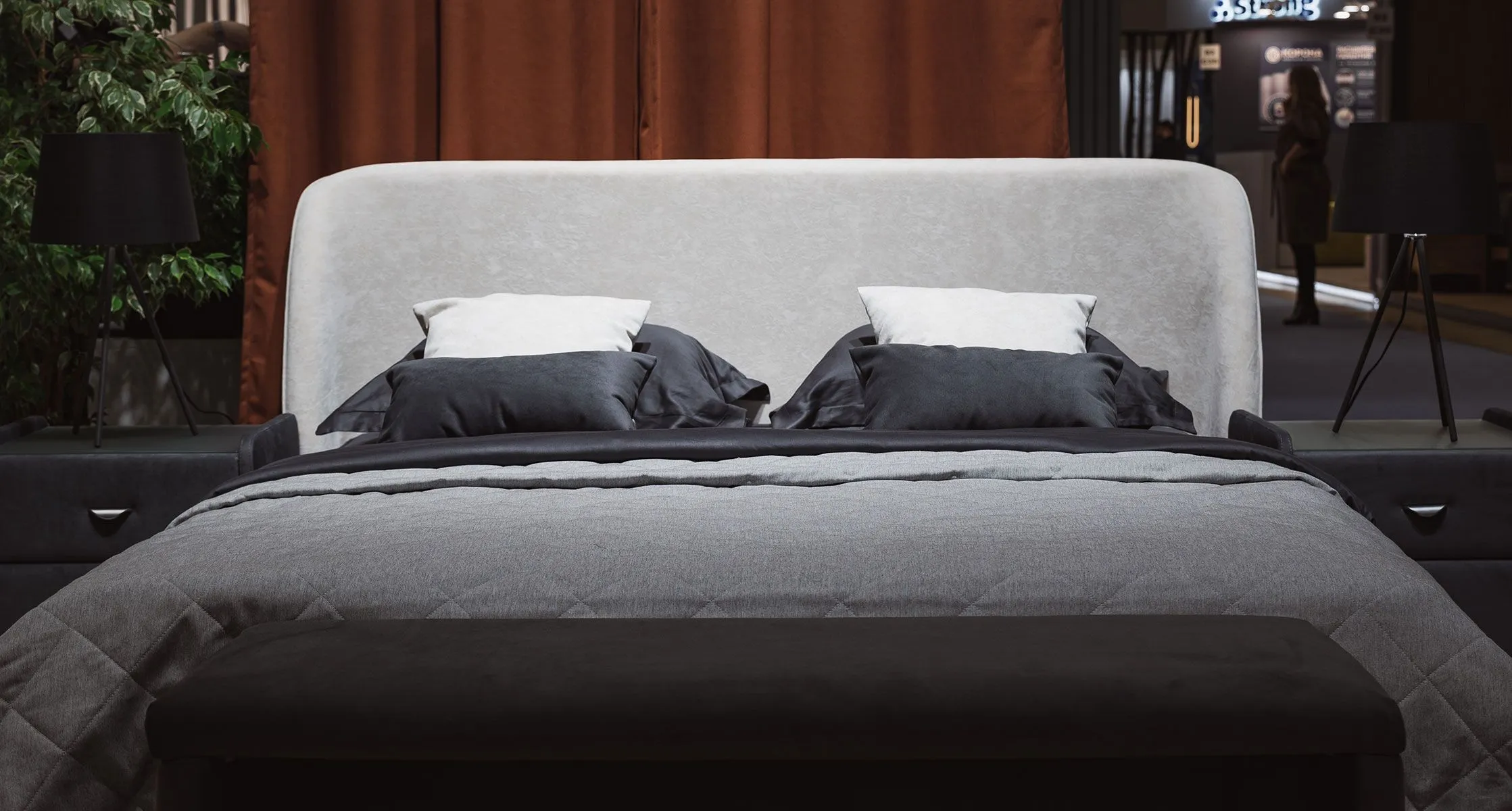 Bentley 1 Сонум Nicole