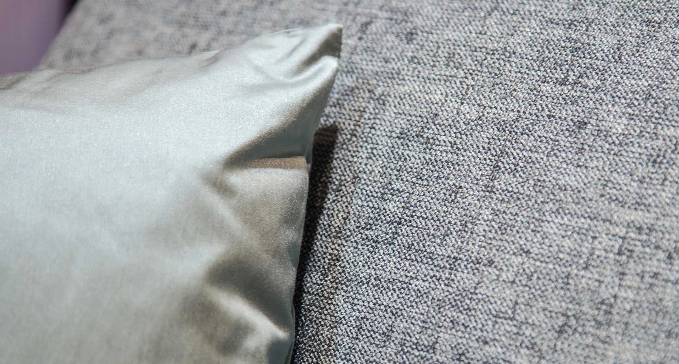 Divine_40_Sofmann_Ego