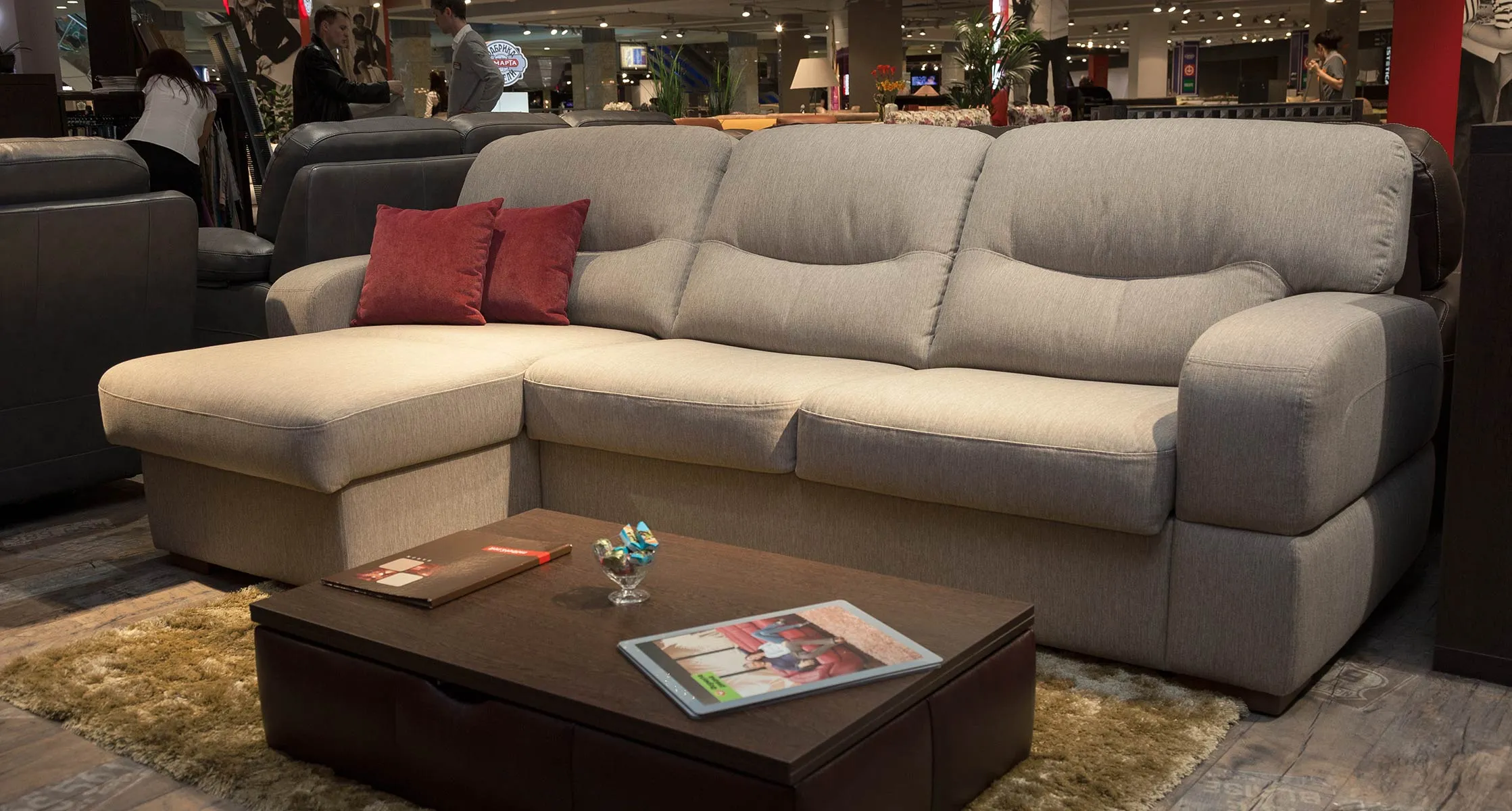 Pixel_Urus_5_FunDivan_San-Diego