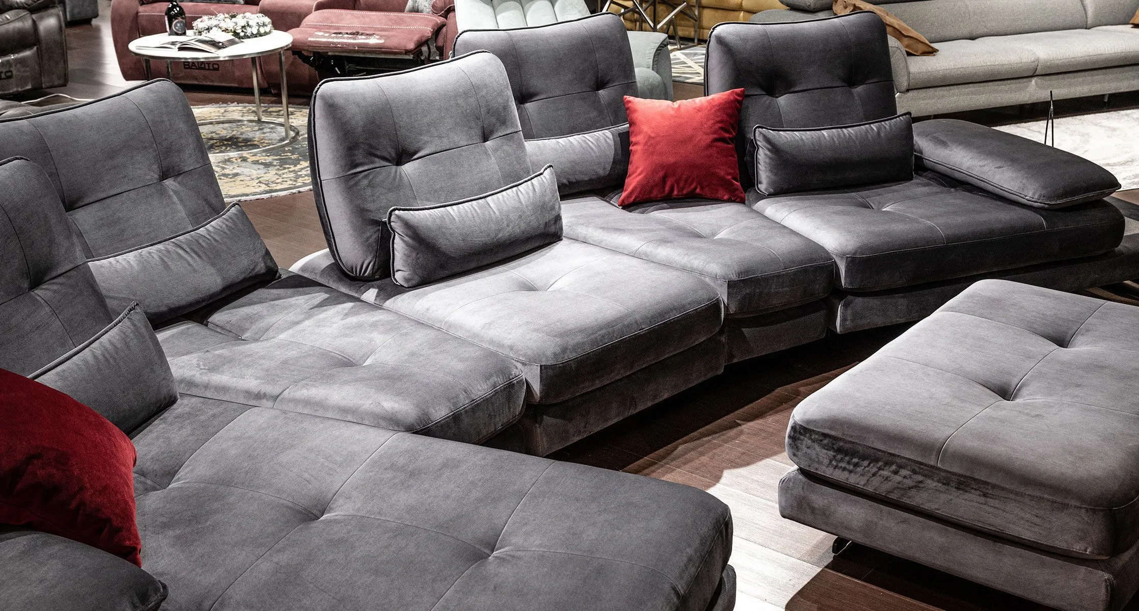 Manhattan 8 Balito Брендон