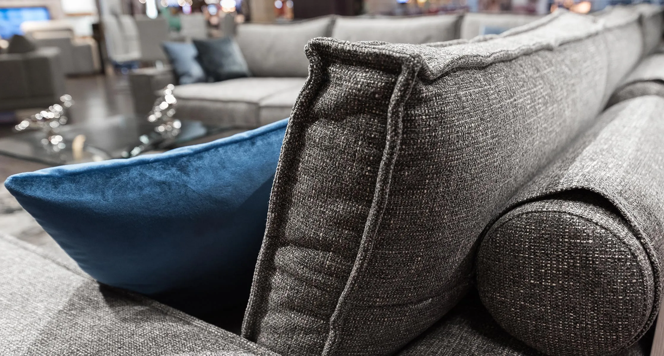 Chanel 52 Mobel&Zeit Ontario