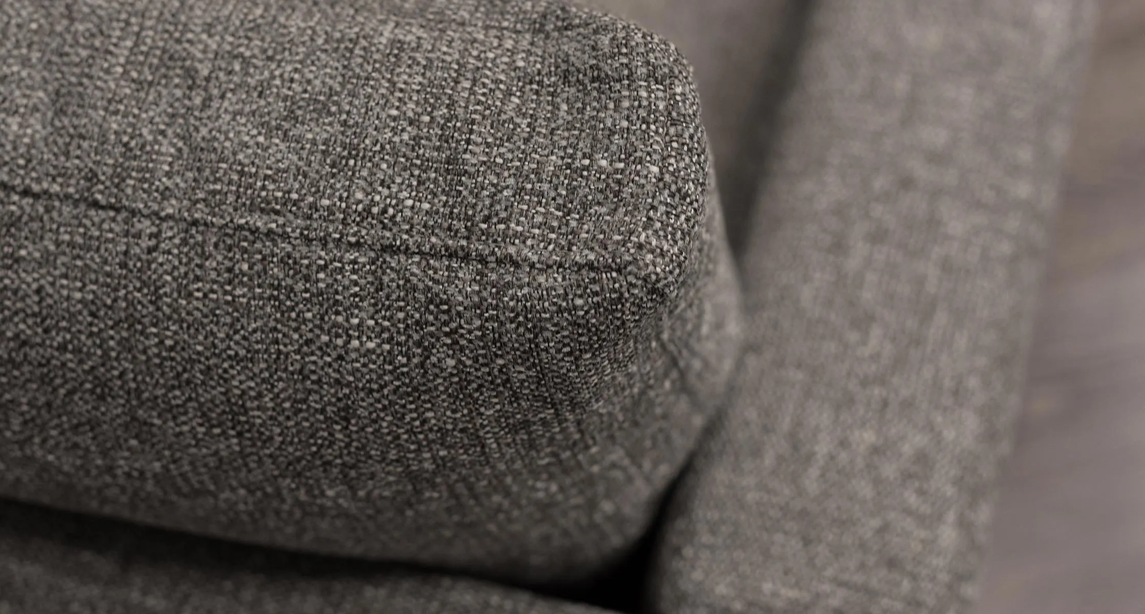 Chanel 12 Mobel&Zeit Tahoe