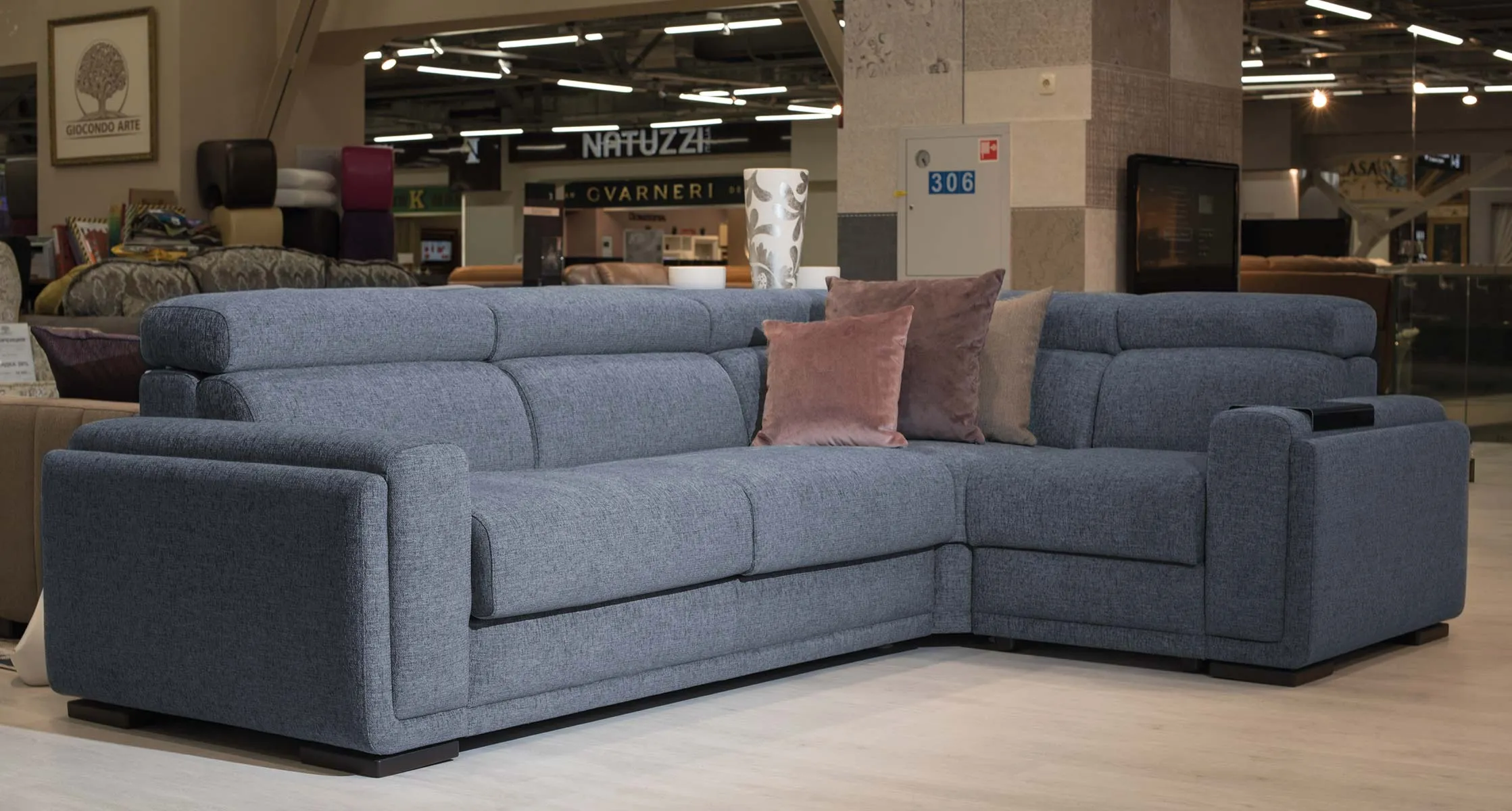 Divine_40_Lincoln_Tessuto-