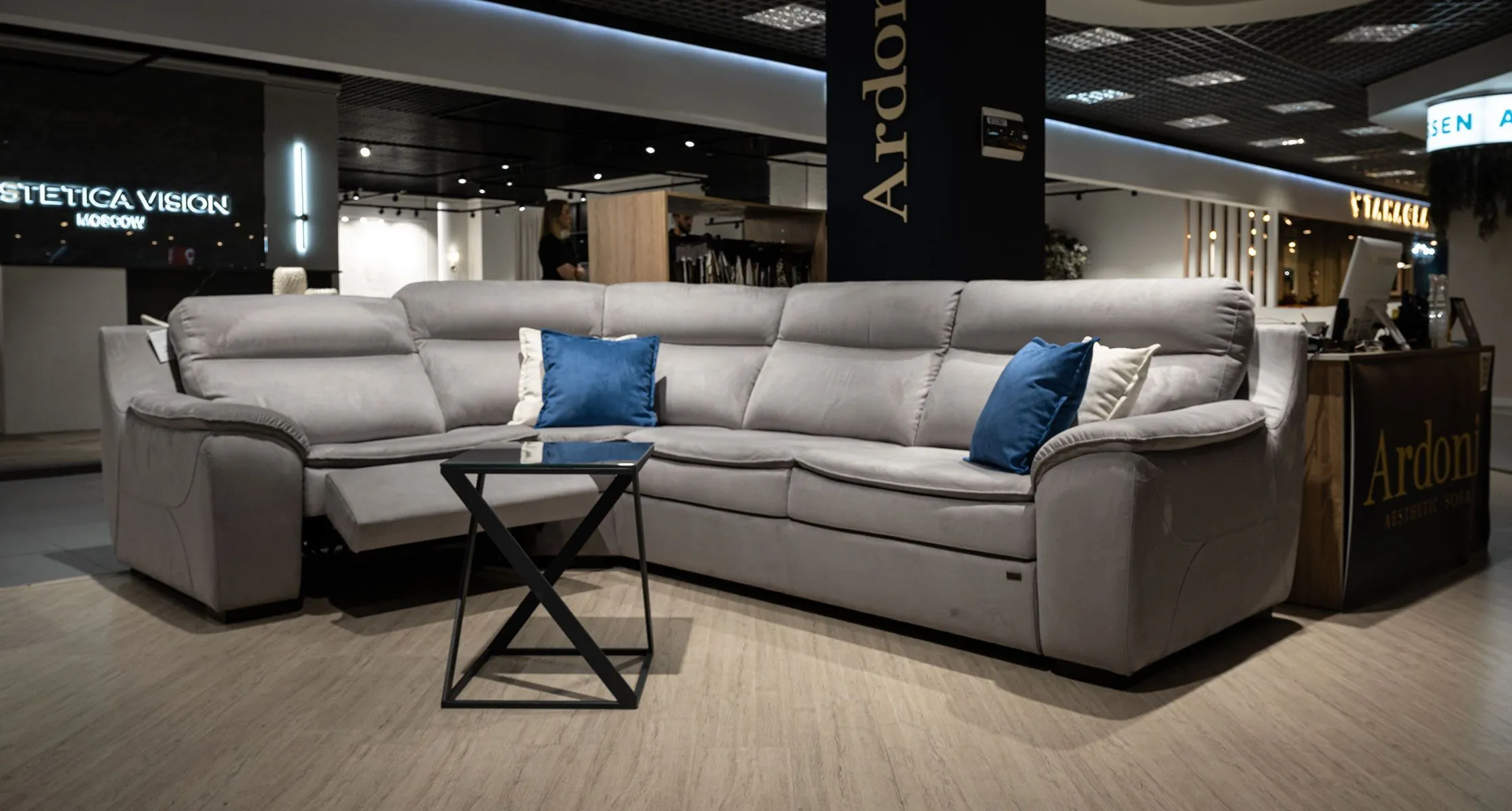 Club 18 Ardoni Новара