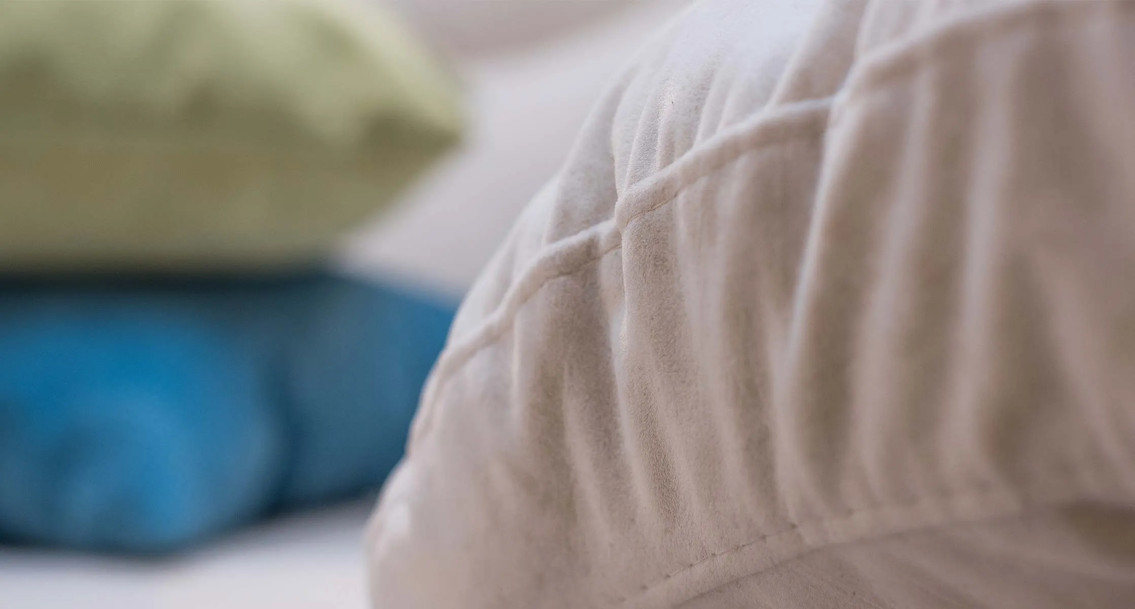 Bentley Plain 1 Charli Divanger