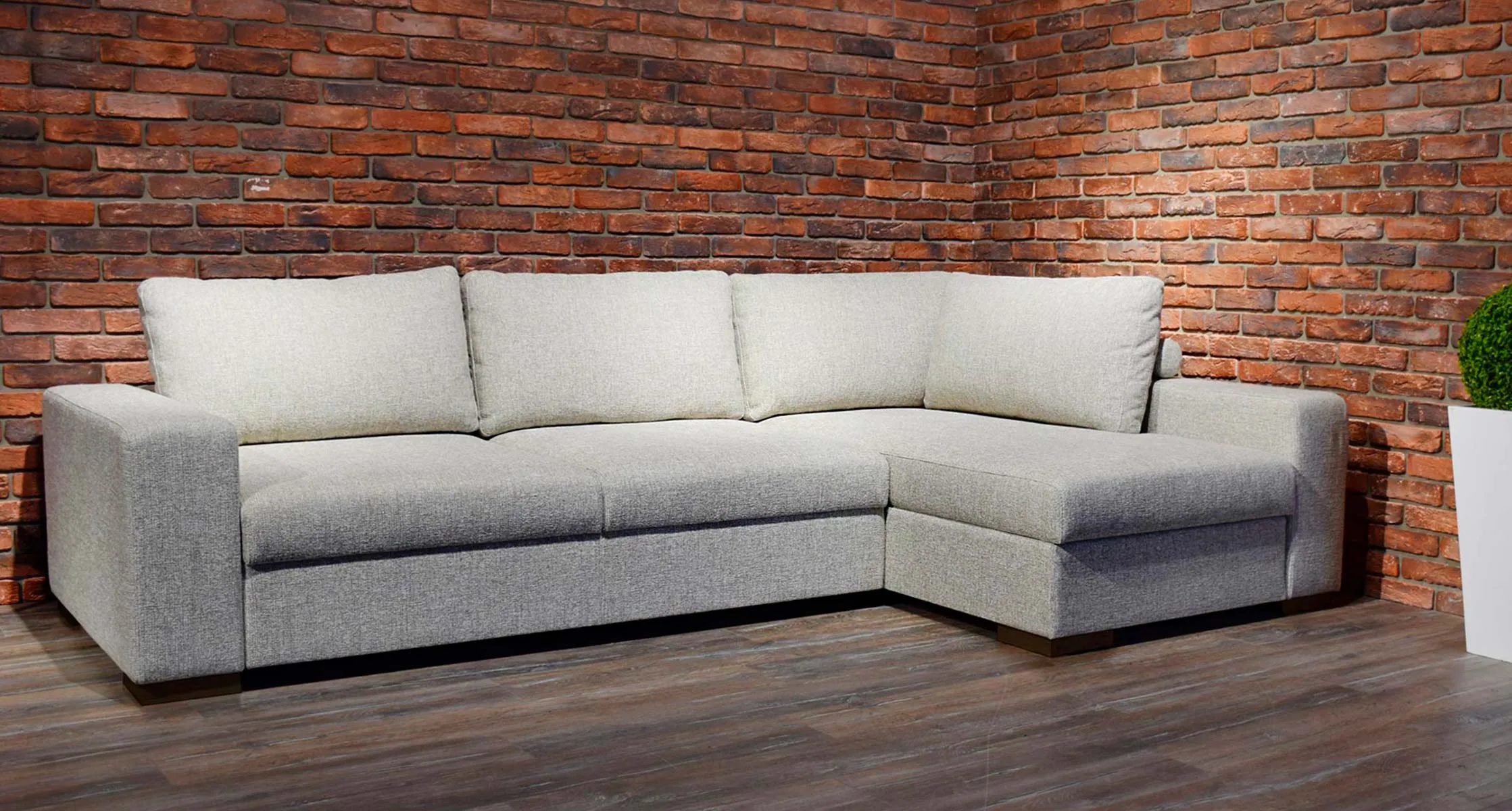 Chanel 10 Марко Andrea