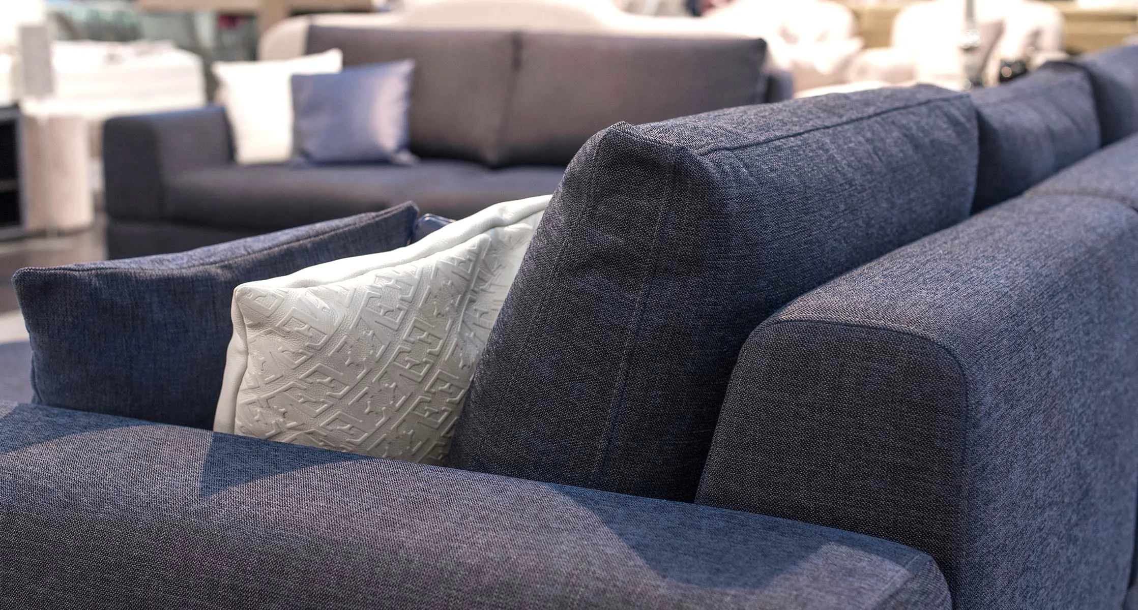 Divine-45_Estetica_Ламполет-1 Divine-45_Estetica_Ламполет-1