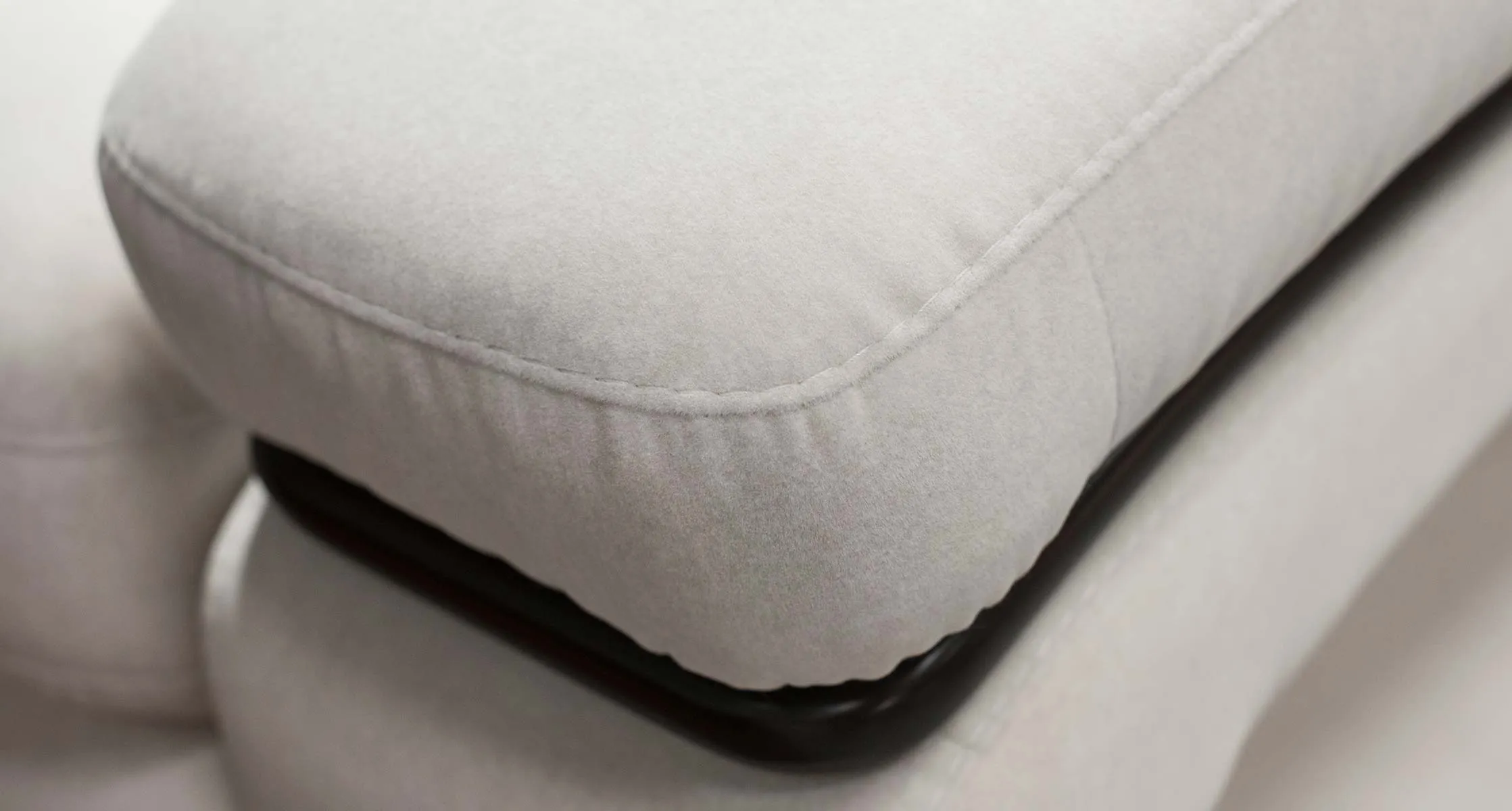 Joy_1_Andrea_Riko (1)