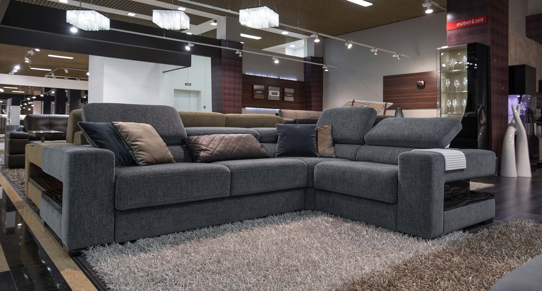 Divine 40 Flex Solo MobelZeit