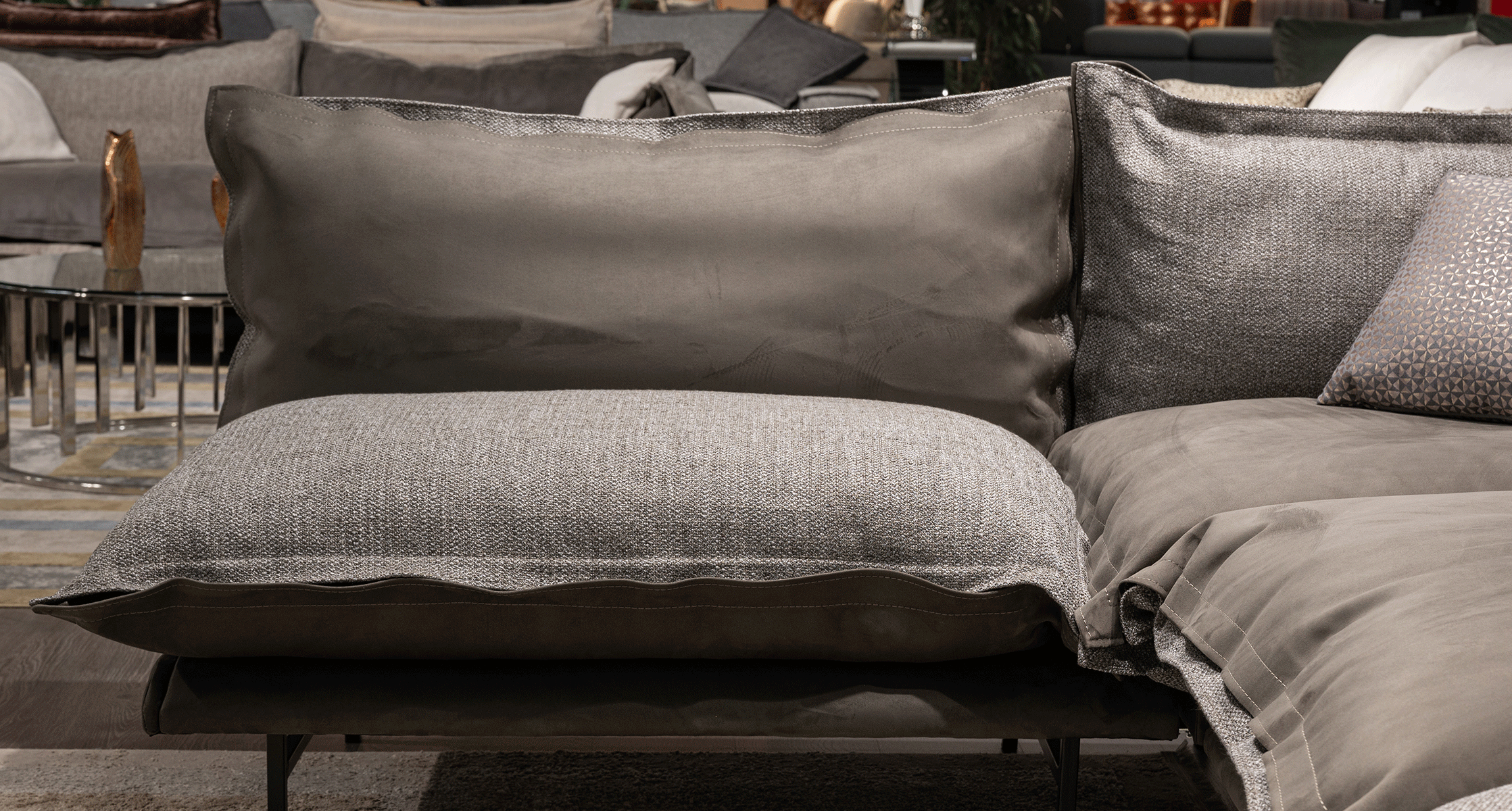 Idol2-09_Sofaform_Реверс