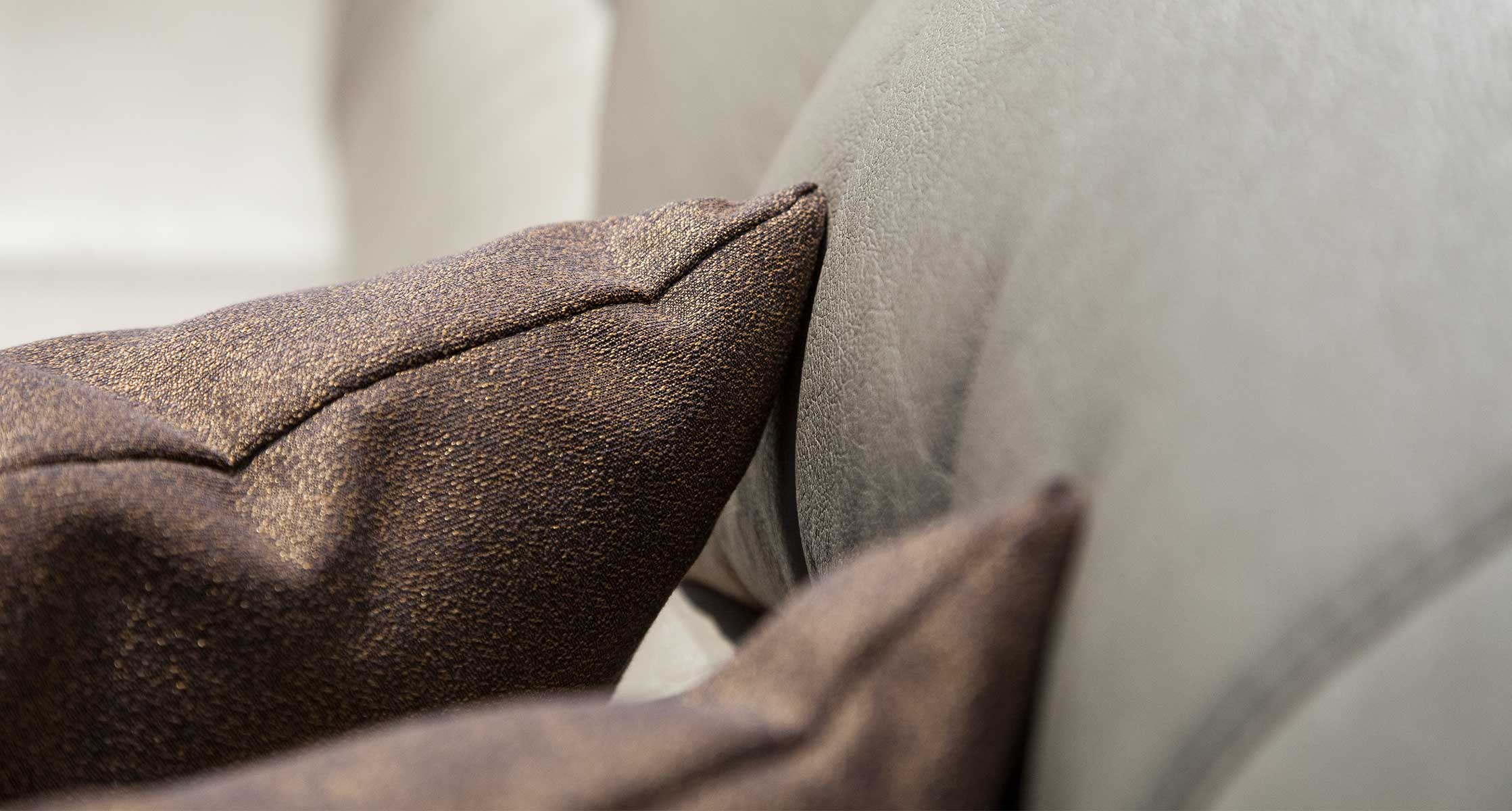 Bravo_1_Formula_divana_Dortmynd