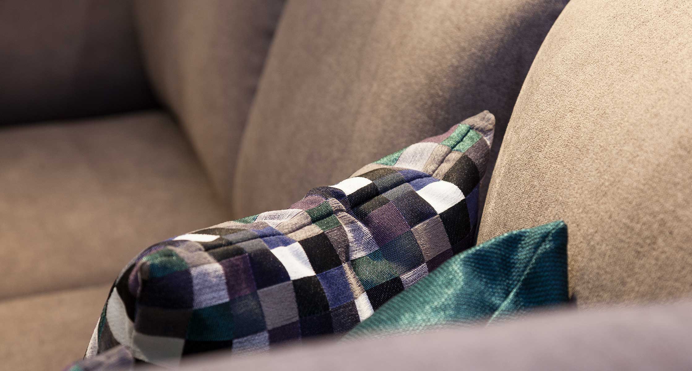 Miss_10_Divanger_Foster