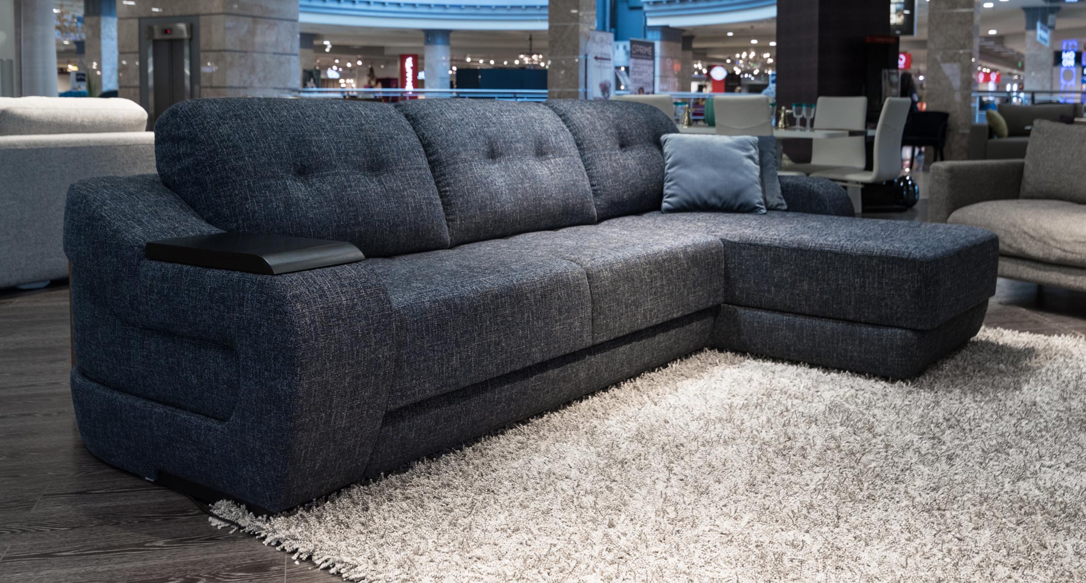 Chanel 45 MobelZeit Monterey