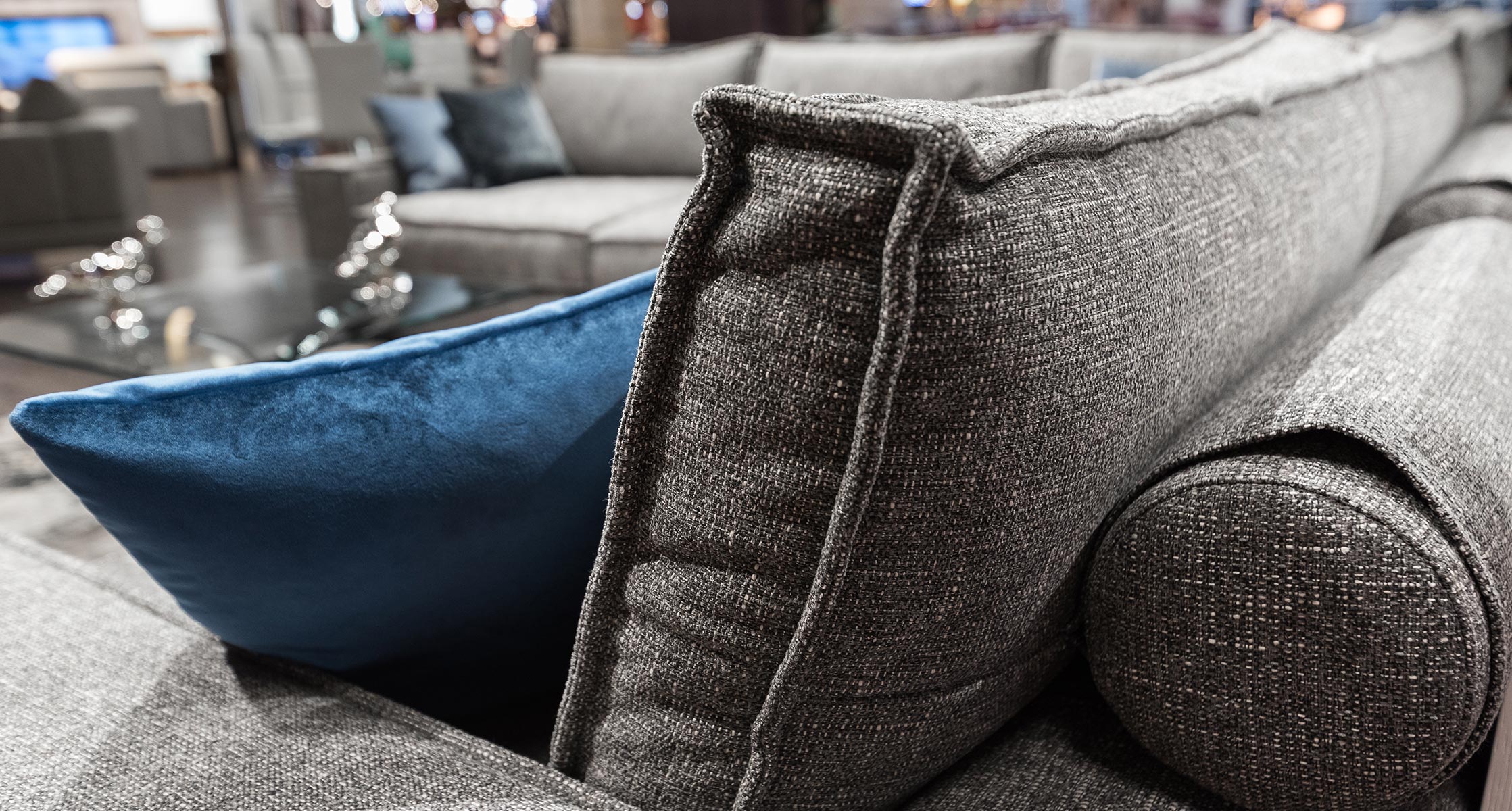 Chanel 52 Mobel&Zeit Ontario