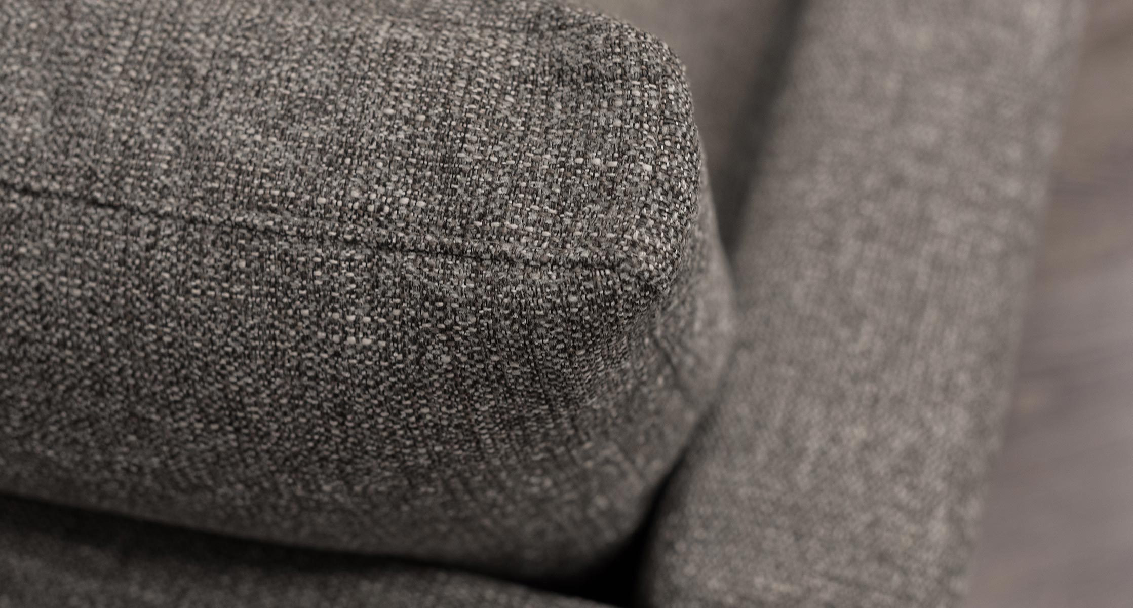 Chanel 12 Mobel&Zeit Tahoe