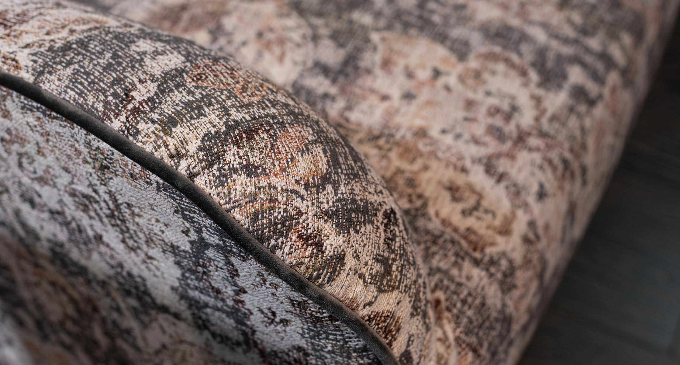 Carboni Nori 4 Mobel Zeit Bergere