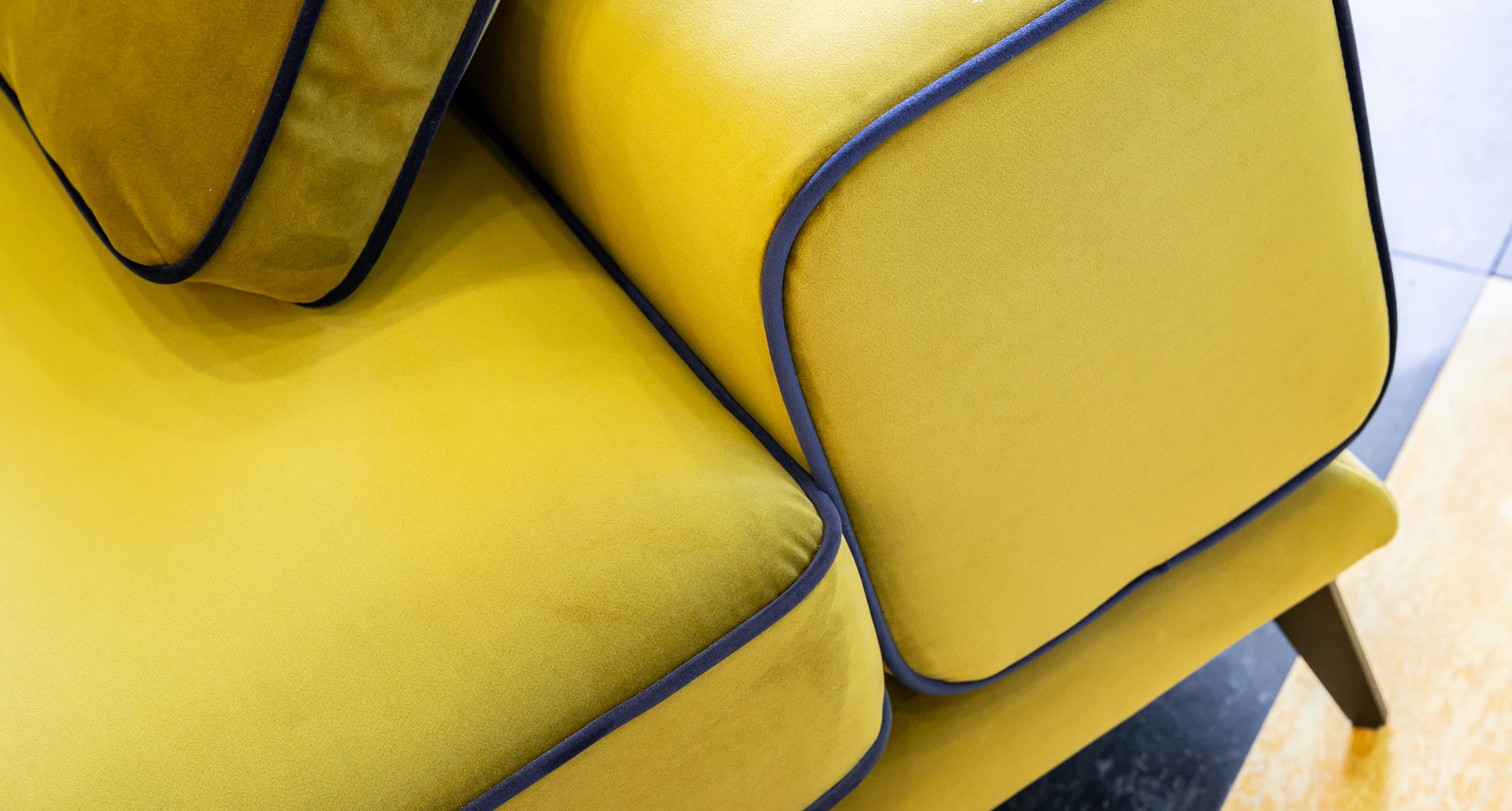 Manhattan 14 Sergio Mebili Тури