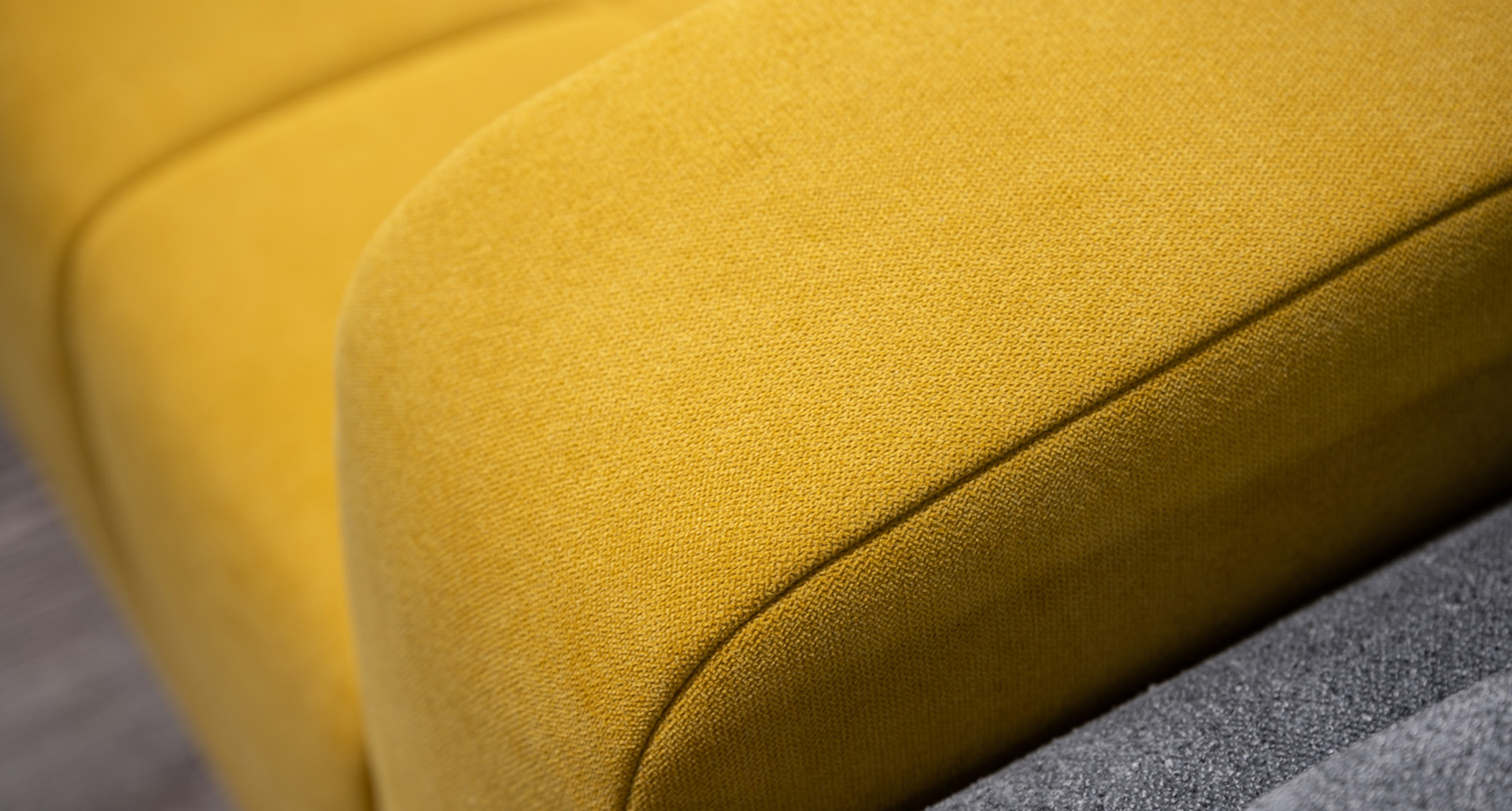 Miss 83 Pushe Бейкер