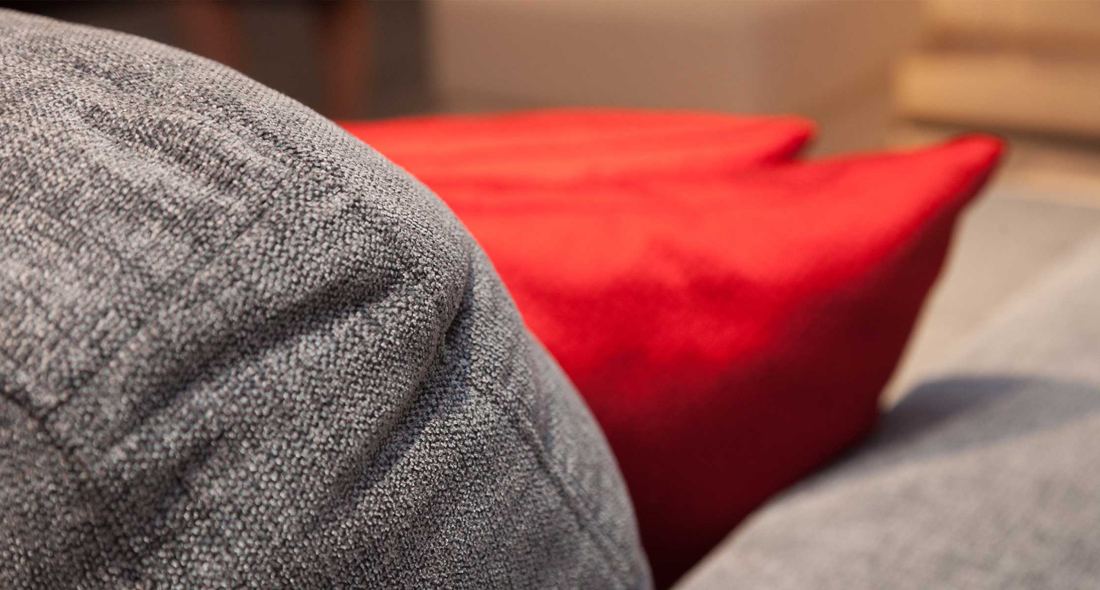 Divine_40_Divanger_Norman-1