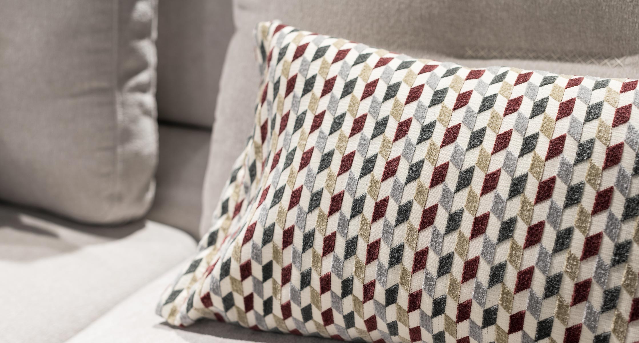 Friends 5 Smalta 2 Oprime Pаul