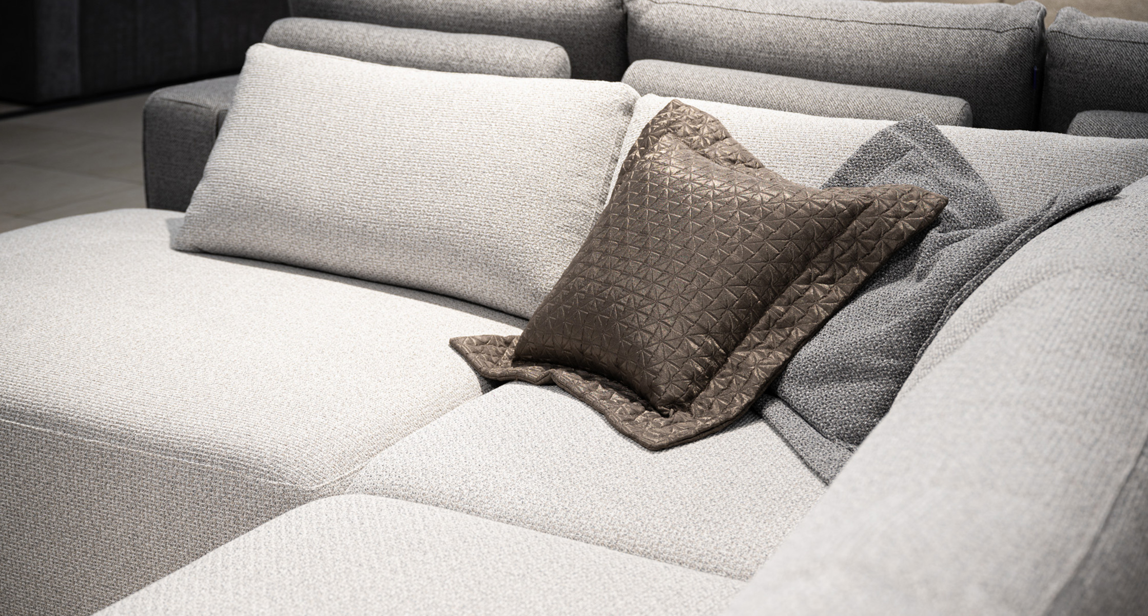 Irbis 03 Lamondi Edelweiss