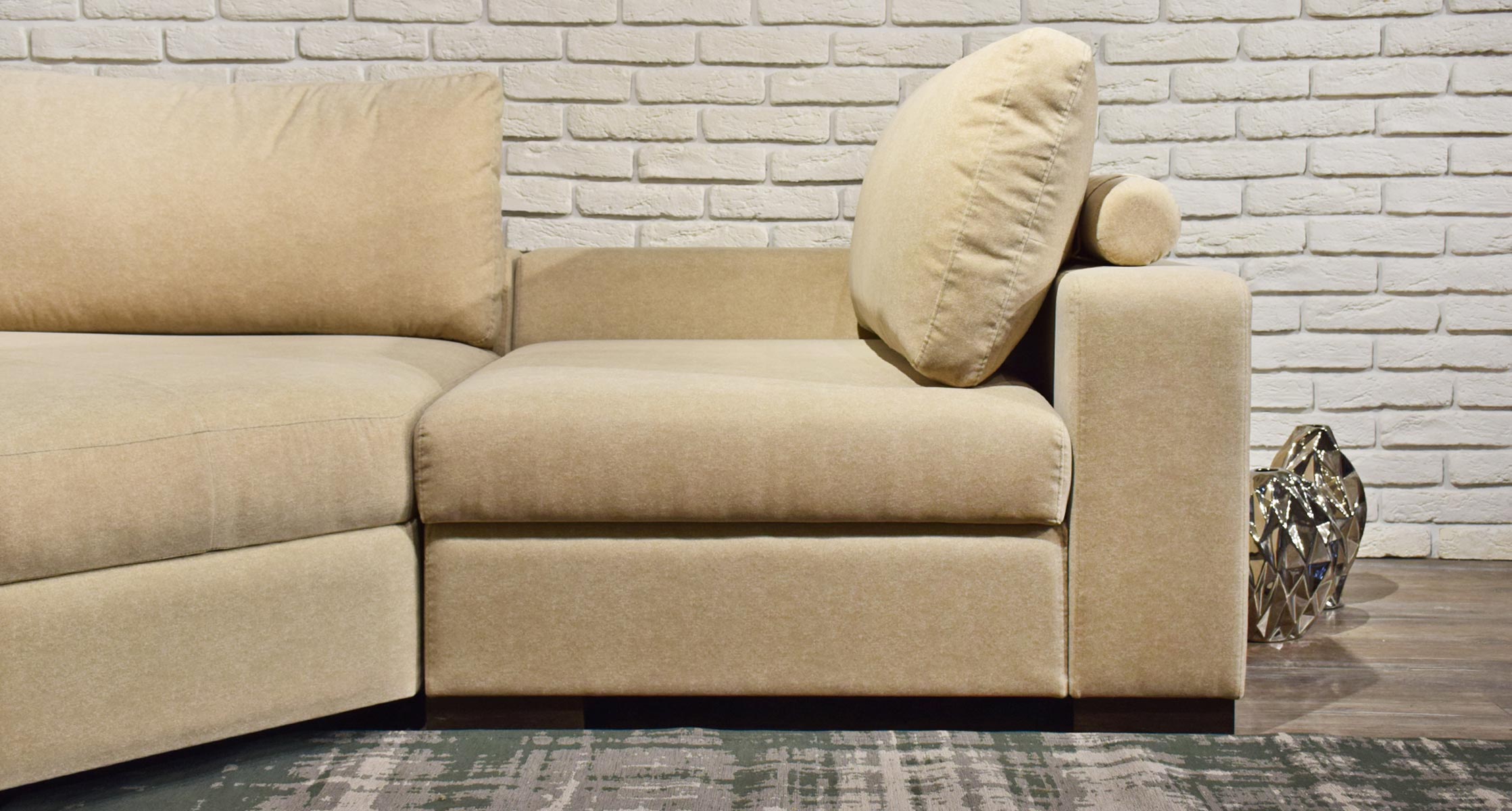 Joy 4 Andrea Марко