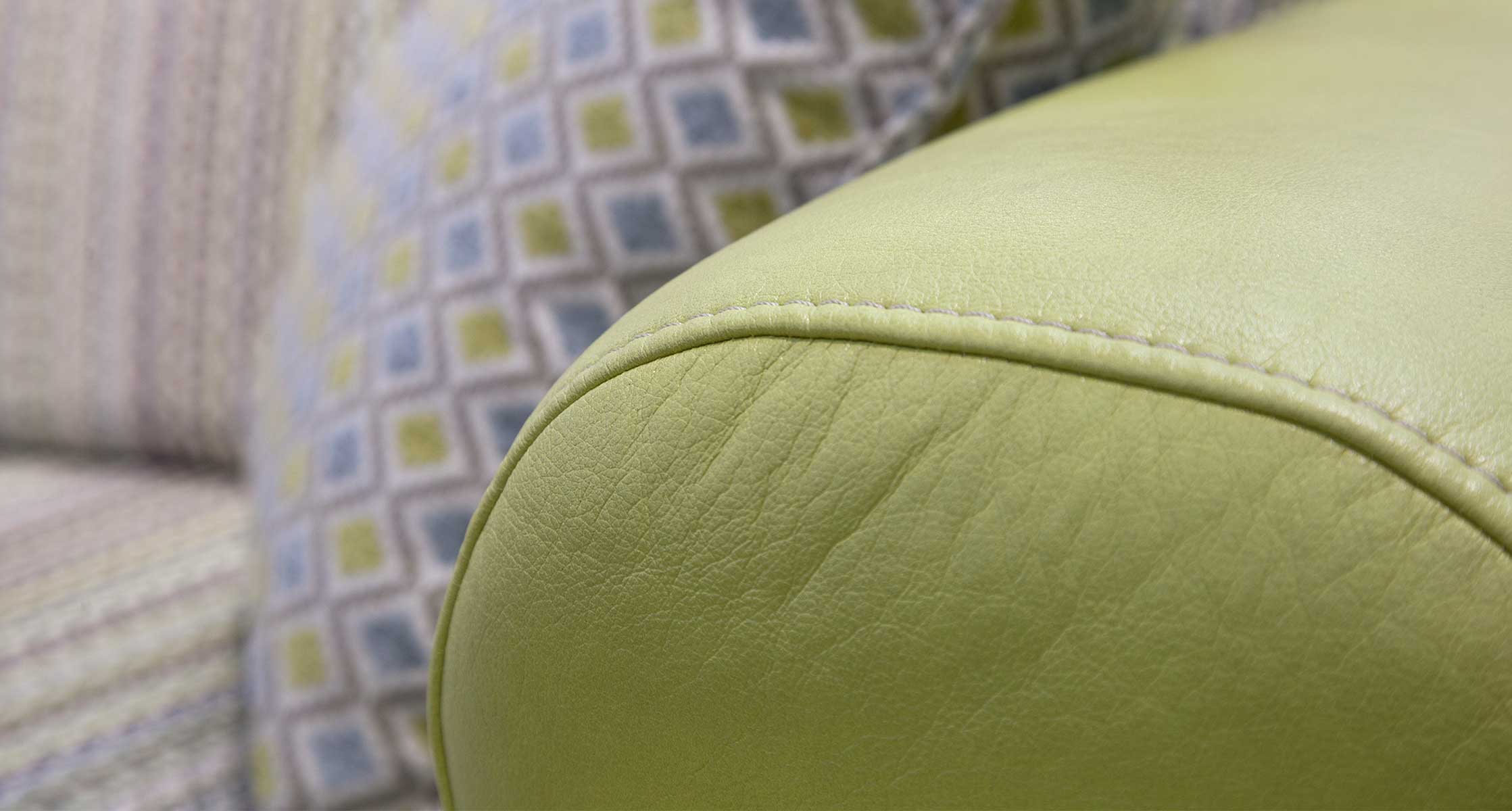 Bravo_16_Scandinavia_Maris_1_Scandinavia_Temple_1_Ymnie_divani_IQ_130